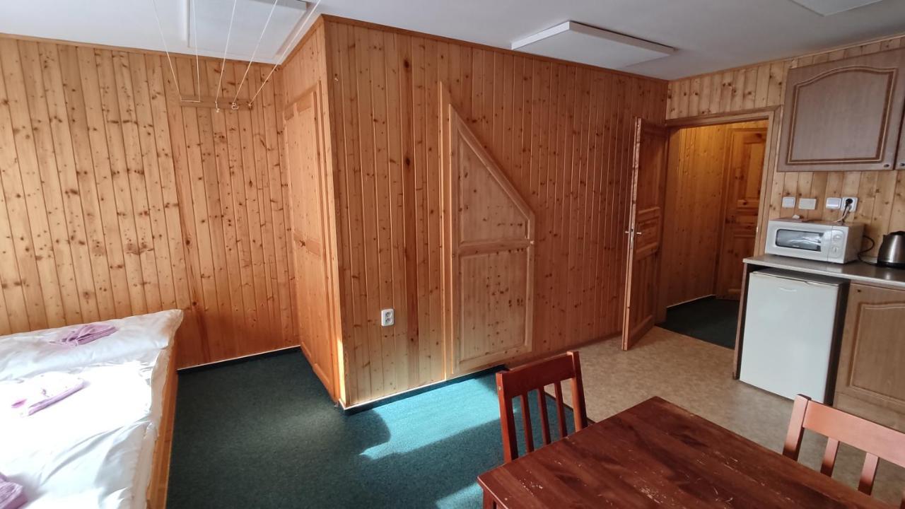 Penzion Apartmany Aninka Marianska Экстерьер фото
